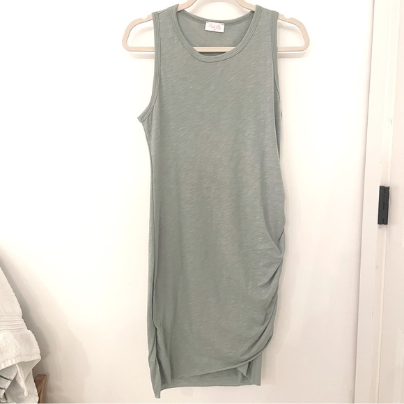 NWOT Pink Lily - Hold me forever Sage dress in medium - Picture 3 of 8